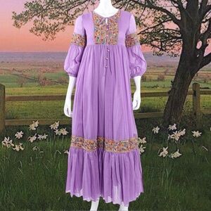 RARE Beverly Paige Lavender Paisley Embroidered Vintage 1970s Peasant Maxi Dress